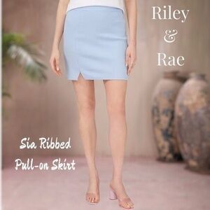 RILEY & Rae Sia Ribbed Pull-On Skirt in Light Blue